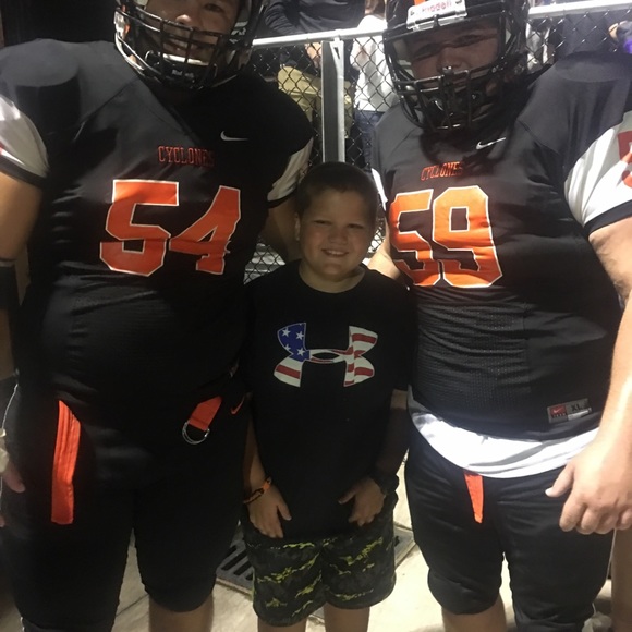 Meet Your Posher - Picture 4 of 8